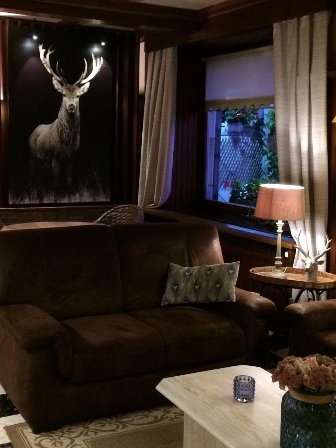 Hotel Le Barbouillon ヴァンシモン エクステリア 写真